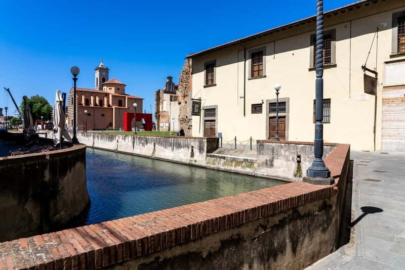 Livorno Photo Tour in English - Key Points