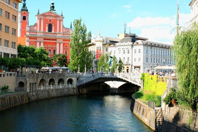 ljubljana-2-5h-walking-tour-with-local-guide