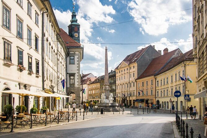 ljubljana-2-5h-walking-tour-with-local-guide