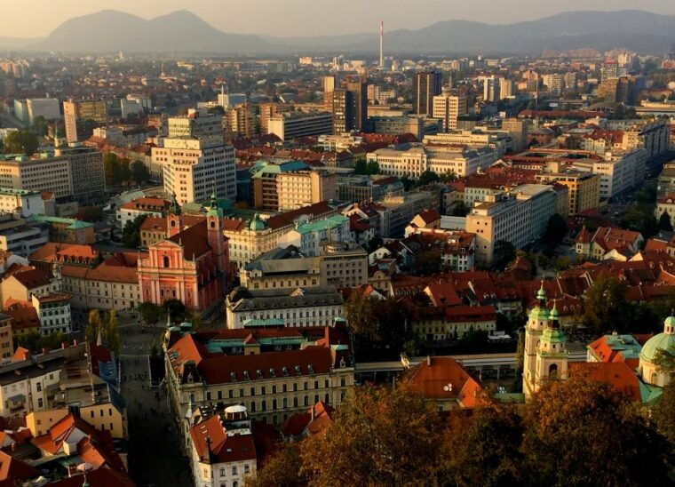 ljubljana-and-ljubljana-castle-sightseeing-tour