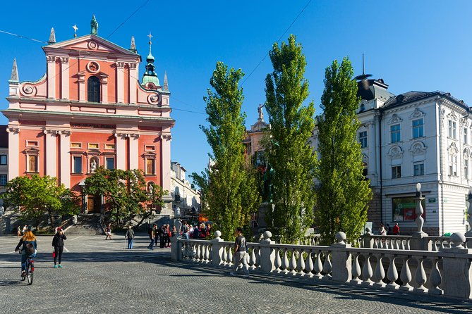 ljubljana-postojna-cave-from-bled