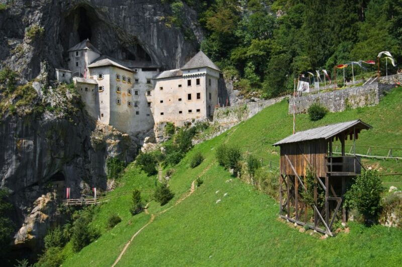 ljubljana-postojna-cave-predjama-castle-small-group-tour-2