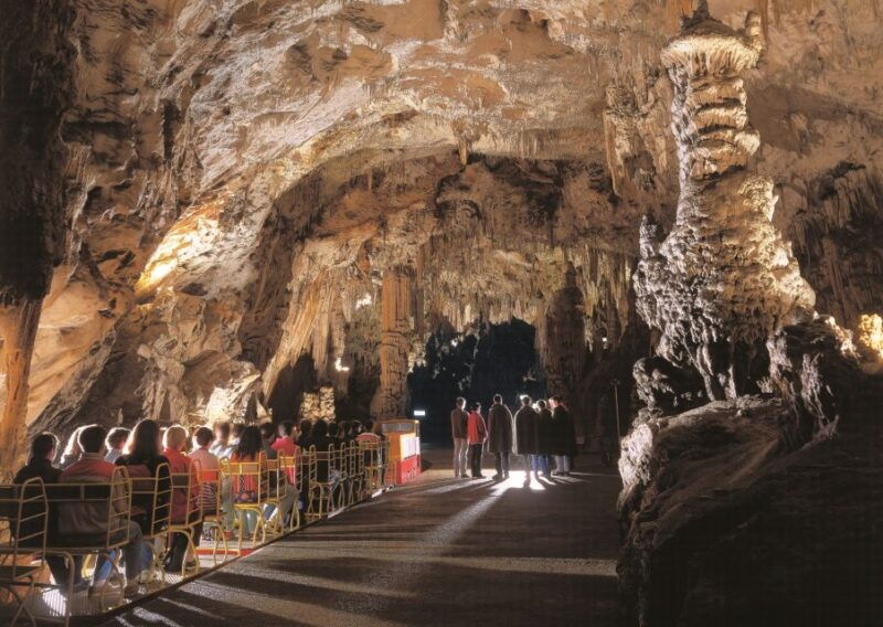 ljubljana-postojna-cave-predjama-castle-tickets-and-tour