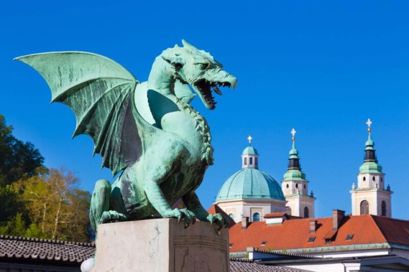 ljubljana-private-2h-sightseeing-walking-tour