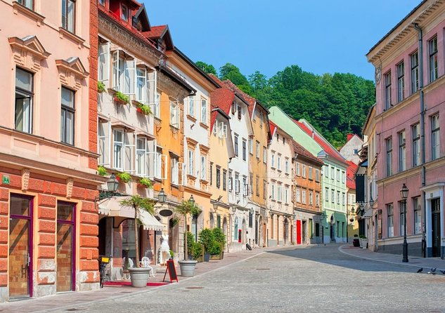 ljubljana-private-walking-tour-with-a-local