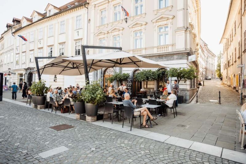 Ljubljana: Slovenian Wine Tasting at Wine Bar uklje - Food and Pairings