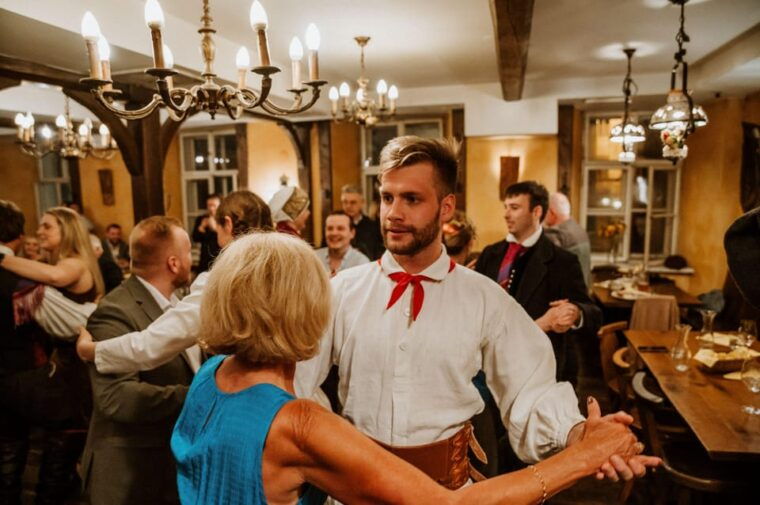 ljubljana-traditional-slovenian-dinner-and-show