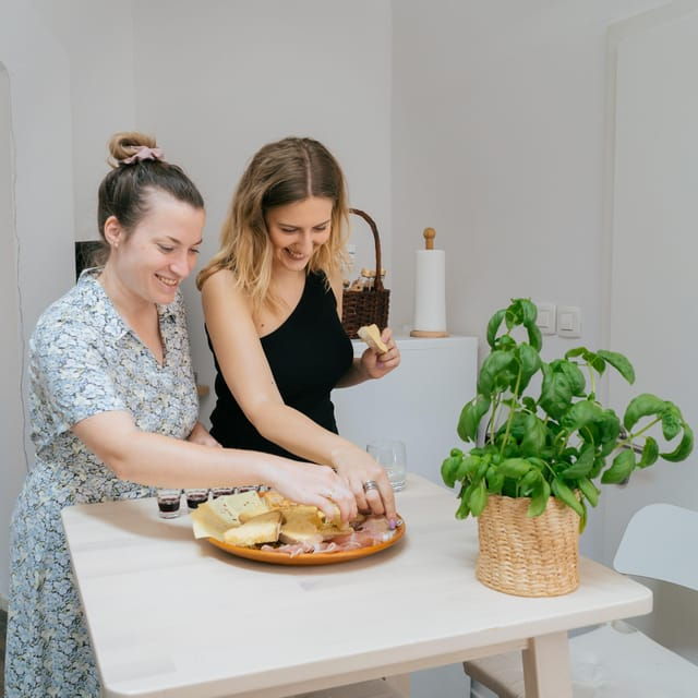 ljubljana-traditional-slovenian-strukelj-cooking-class