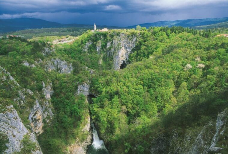 ljubljana-unesco-listed-skocjan-caves-and-piran-day-trip