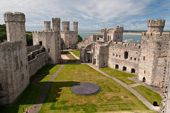 llanberis-conwy-and-caernarfon-castle-a-self-guided-driving-tour-of-snowdonia