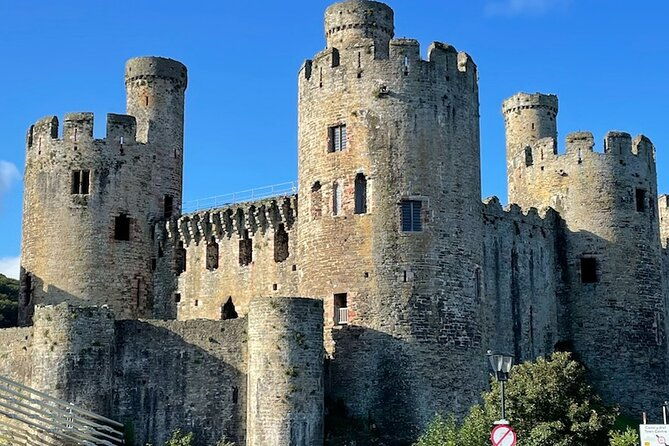 llanberis-conwy-and-caernarfon-castle-a-self-guided-driving-tour-of-snowdonia