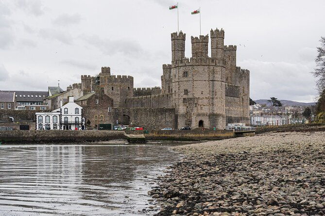 llanberis-conwy-and-caernarfon-castle-a-self-guided-driving-tour-of-snowdonia