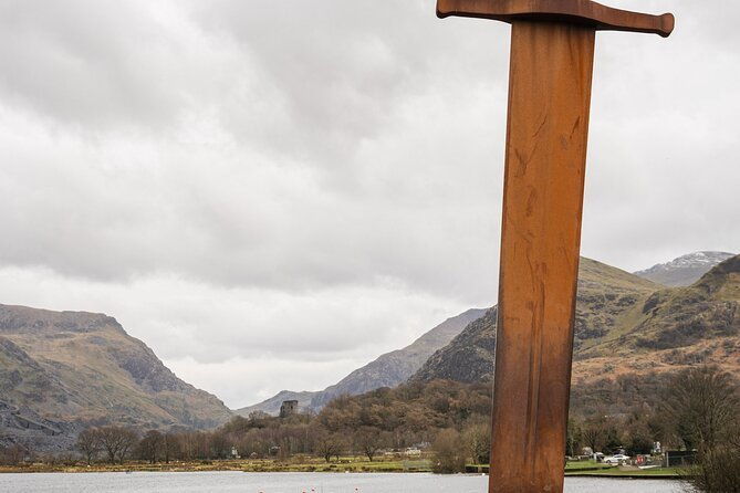 llanberis-conwy-and-caernarfon-castle-a-self-guided-driving-tour-of-snowdonia