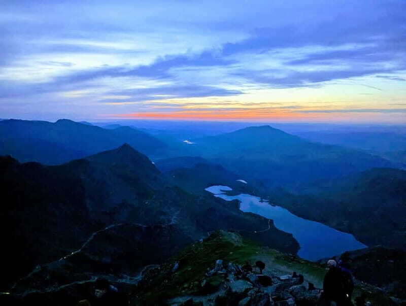 Llanberis: Snowdon/Yr Wyddfa Mountain Hike at Sunrise - The Experience of a Snowdon Sunrise Hike