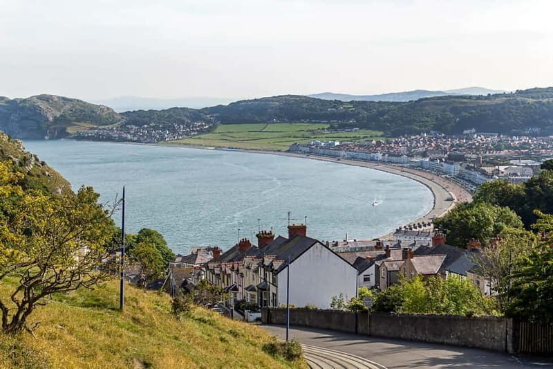 Llandudno Gateway: Private Snowdonia, Castles & Portmeirion - Key Points