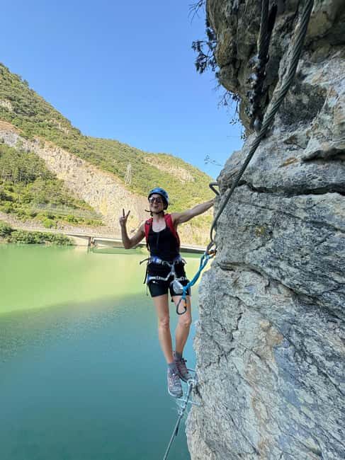 Lleida Pyrenees: Paret de les Arcades Via Ferrata with views of the lake - Exploring the Lleida Pyrenees Via Ferrata