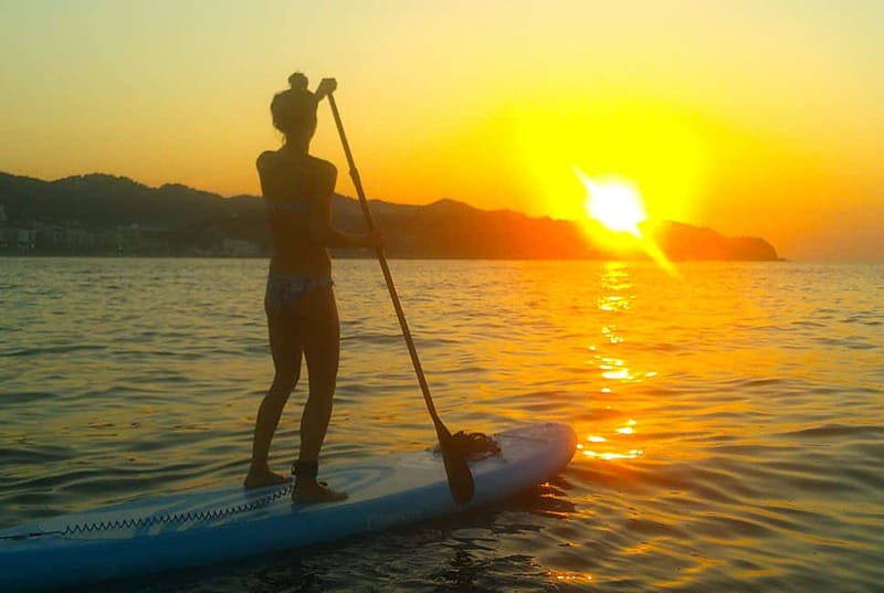 Lloret de Mar: Sunrise Paddle Board Ride with Instructor - Key Points