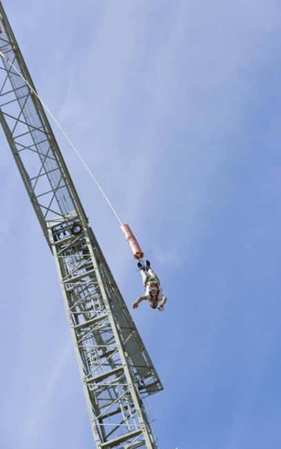 Lloret de Mar: Tandem Bungee Jump - What to Expect from the Tandem Bungee Jump Experience
