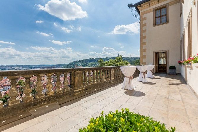 lobkowicz-palace-museum-entrance-ticket-in-prague