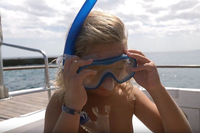 lobos-island-with-snorkel-activity-from-corralejo-fuerteventura