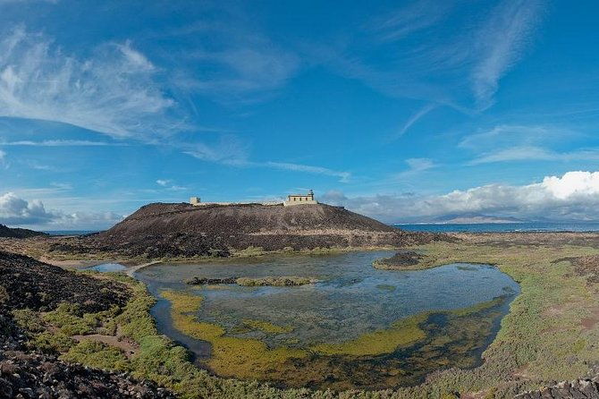 lobos-island-with-snorkel-activity-from-corralejo-fuerteventura