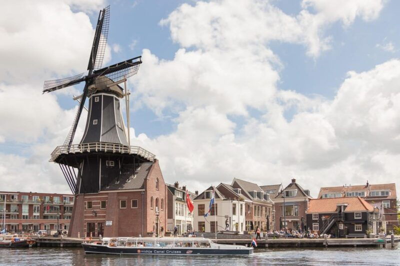 local-cheese-and-wine-cruise-through-haarlem