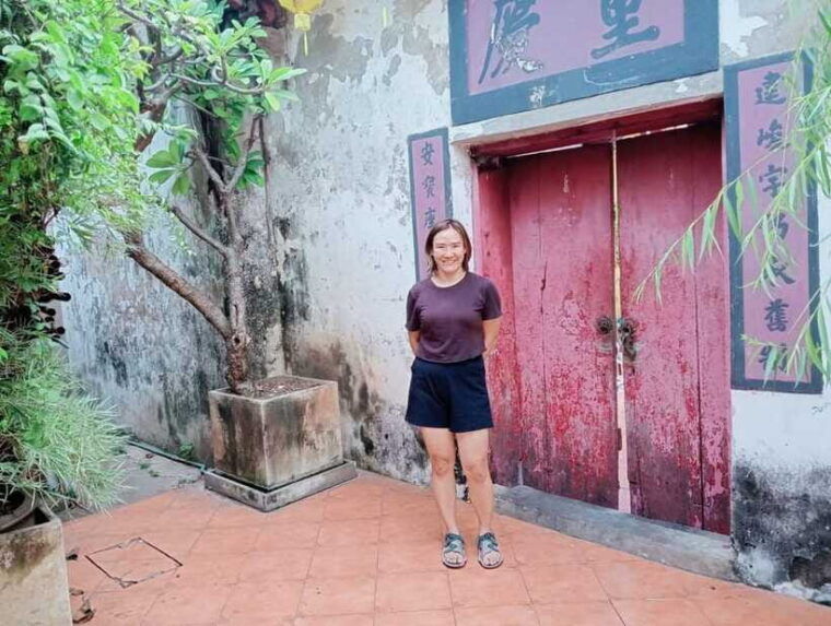 local-cultural-walking-kudeejeen-community-hidden-gem