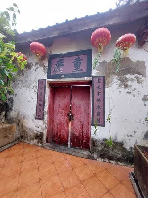 local-cultural-walking-kudeejeen-community-hidden-gem