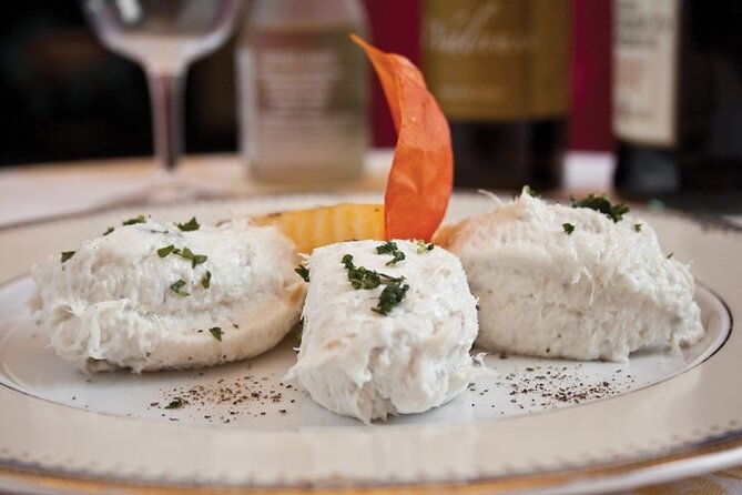 local-dinner-with-fresh-ingredients-from-rialto-market-in-venice