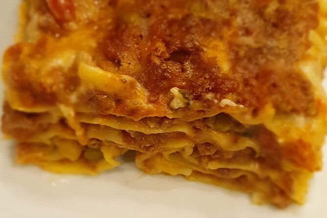 local-dinner-with-fresh-ingredients-from-rialto-market-in-venice