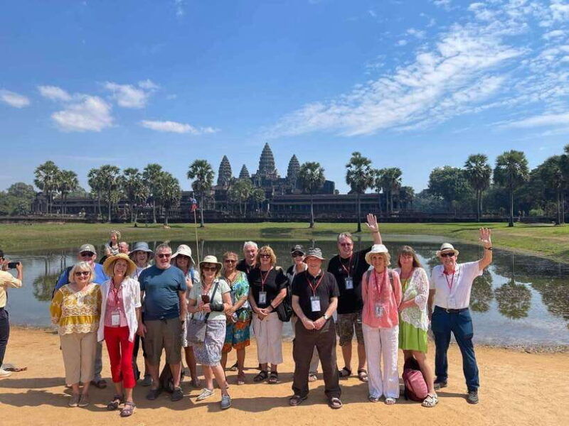 local-french-speaking-guide-for-angkor-wat-day-tour