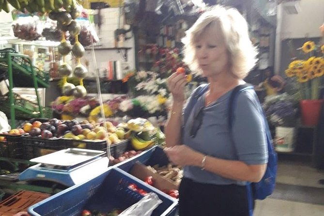 local-fruit-and-market-places-tour