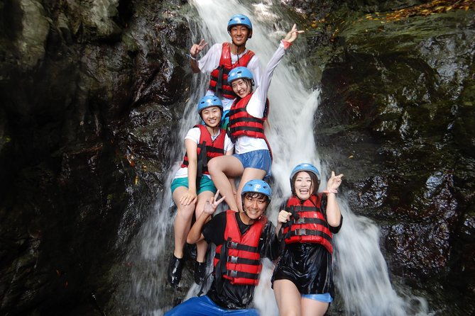 local-half-past-12-meeting-rafting-tour-half-day-3-hours