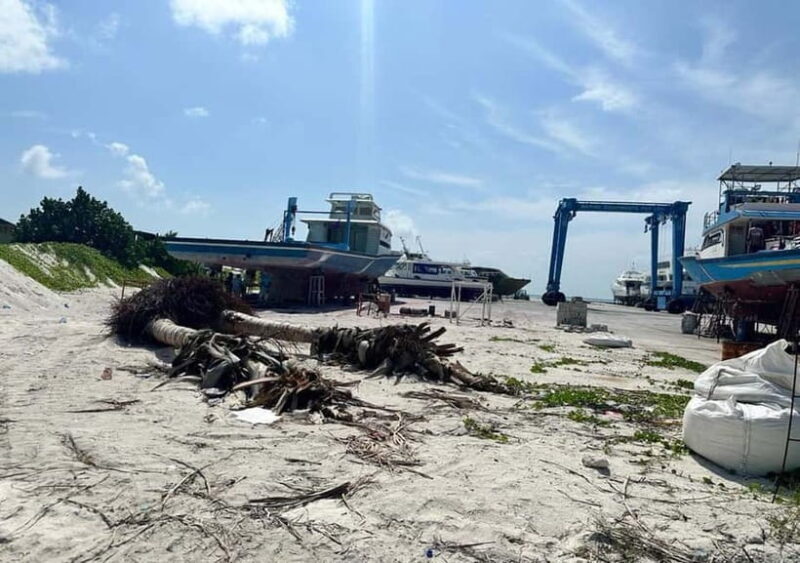 Local island(Himmafushi) tour from Male'/ Hulhumale Maldives - Exploring Himmafushi: A Genuine Maldivian Experience
