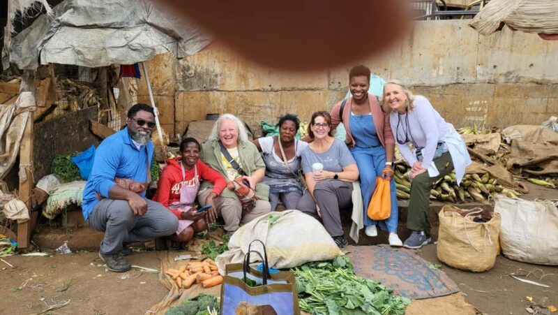 Local Market Tour and Traditional Meal Cooking Class - Key Points