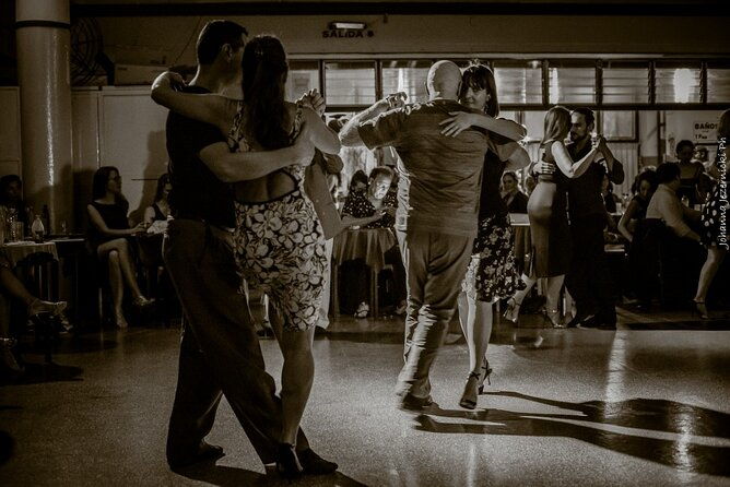 local-tango-milonga-with-lesson-and-transfers