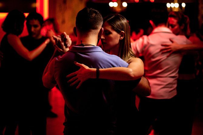 local-tango-milonga-with-lesson-and-transfers
