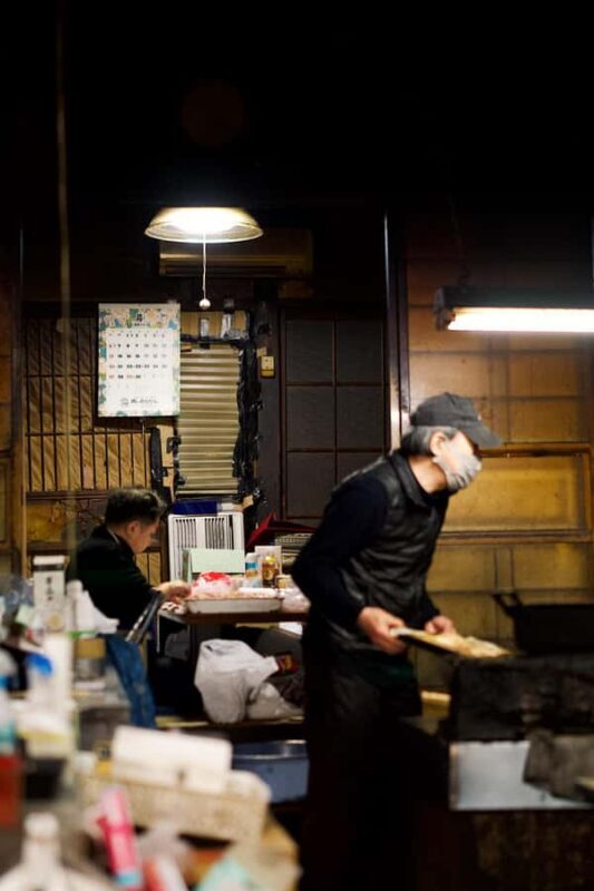 Local tour in Tokyo with a Spanish-speaking guide - Discover Tokyo with a Spanish-speaking guide: An authentic day in Japan’s capital