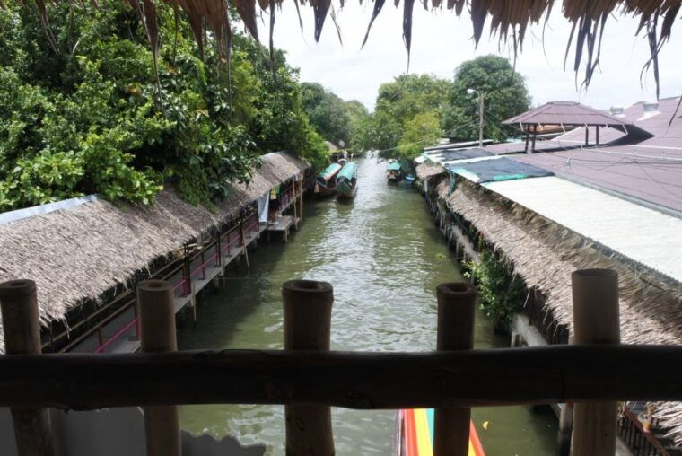 local-weekend-markets-khlong-lat-mayom-chatuchak-tour