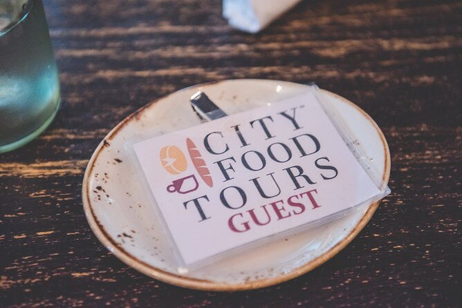 locals-favorites-food-tour