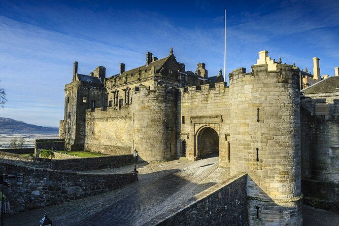 loch-lomond-national-park-stirling-castle-and-the-kelpies-tour