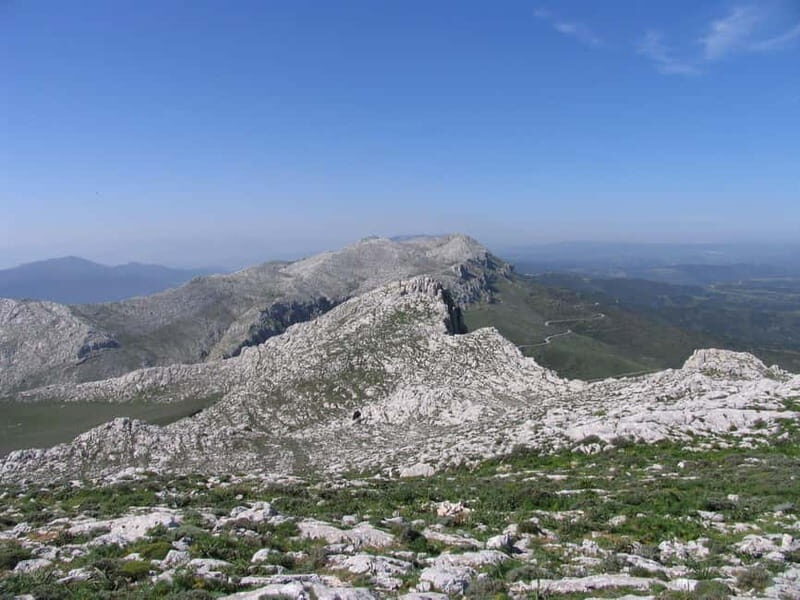 Lodè: trekking on Montalbo - The Value of This Experience