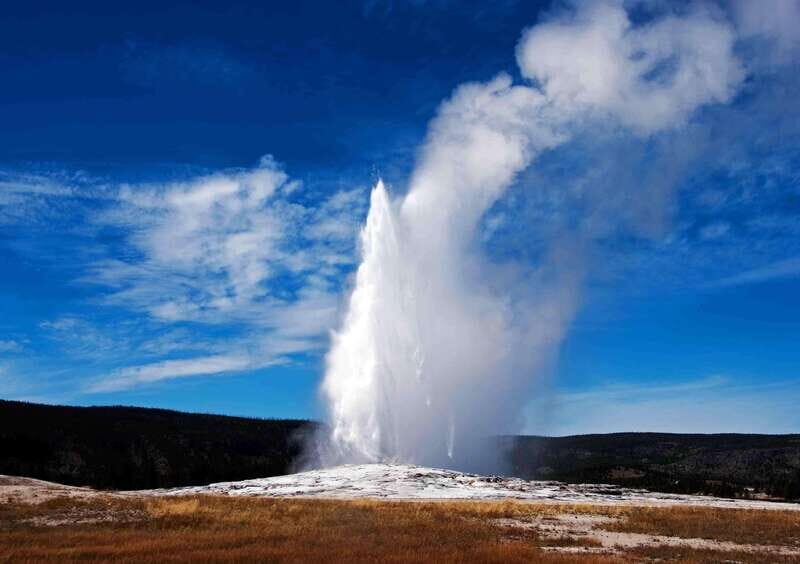 Lodging at Old Faithful Yellowstone&Grand Teton 5-Day Tour - Starting from Salt Lake City: A Scenic Drive into Nature