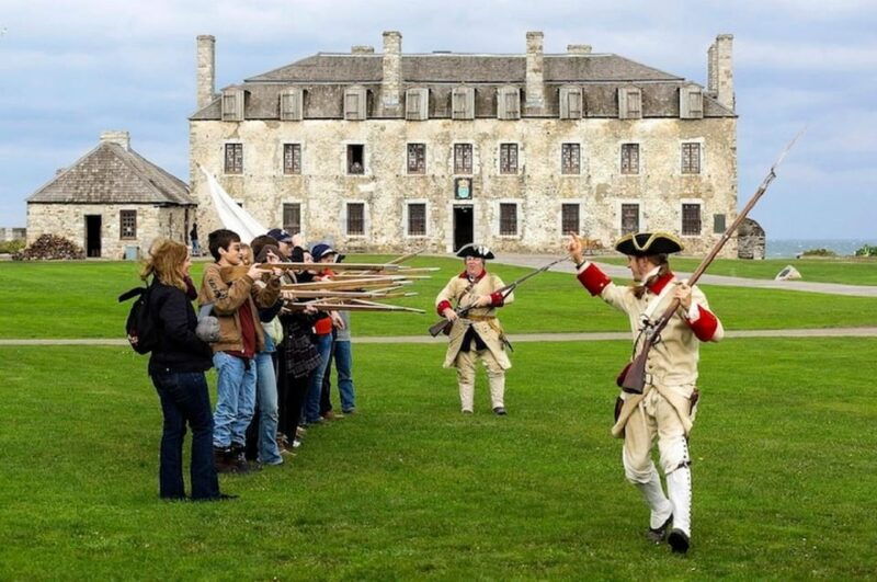 lodging-at-old-faithful-yellowstonegrand-teton-5-day-tour