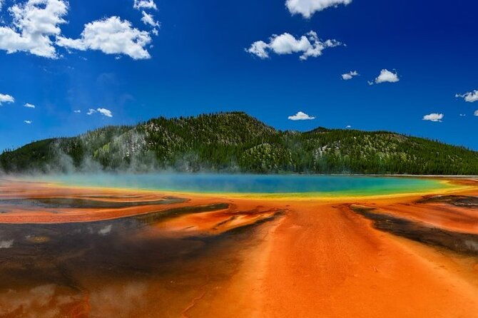 lodging-at-old-faithful-yellowstonegrand-teton-small-group-5-day