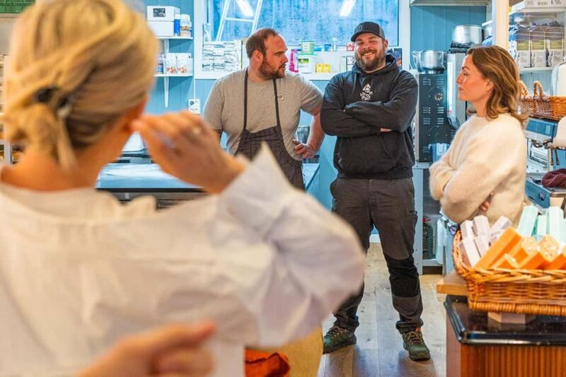 Lofoten: Food Tour and cinnamon bun masterclass - Tasting Session of Local Products