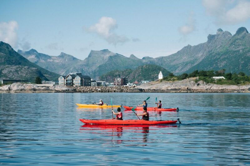 lofoten-guided-kayak-experience
