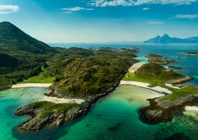 lofoten-guided-kayak-experience