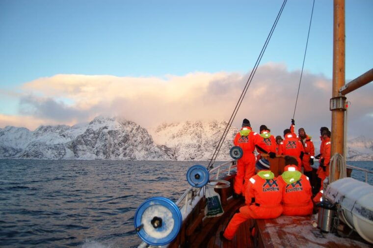 lofoten-traditional-fishing-trip