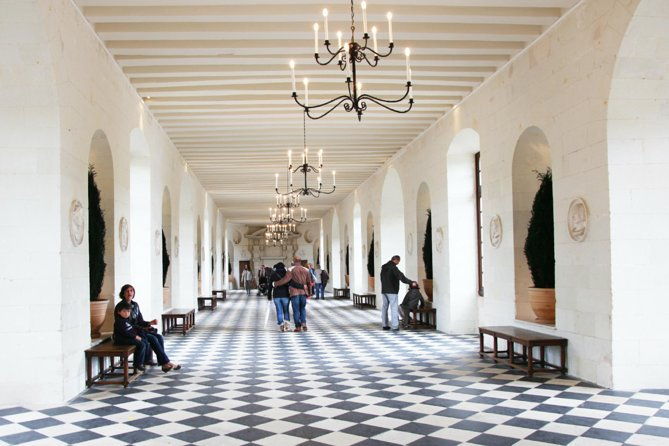 loire-valley-castles-day-trip-from-paris-with-wine-tasting